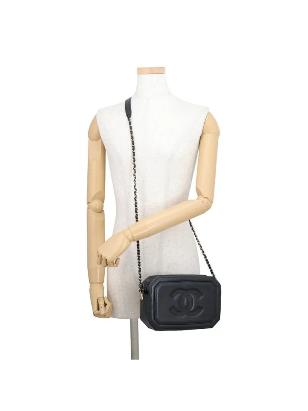 Chanel Chain Shoulder Bag Octagon CC Logo Lambskin Black
